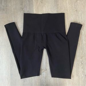 Assets by Spanx Black Leggings